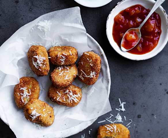 Nuggets di pollo e cavolfiore (10-12 mesi)