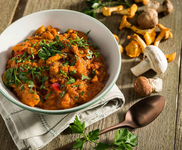 Erdäpfel-Schwammerl-Gulasch