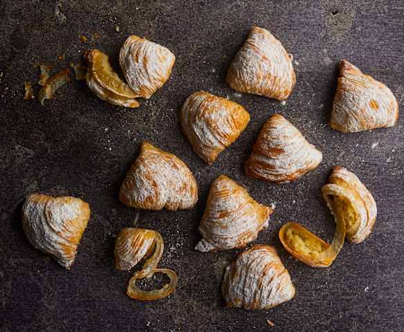 Sfogliatelle ricce Sfogliatelle ricce