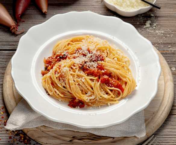 Špagety all`arrabbiata - z jednoho hrnce Špagety all`arrabbiata - z jednoho hrnce