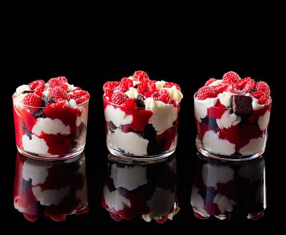 Antonio Bachour: Red Velvet Raspberry Trifle (Metric)