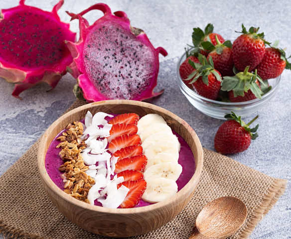 Smoothies Bowl Buah Naga