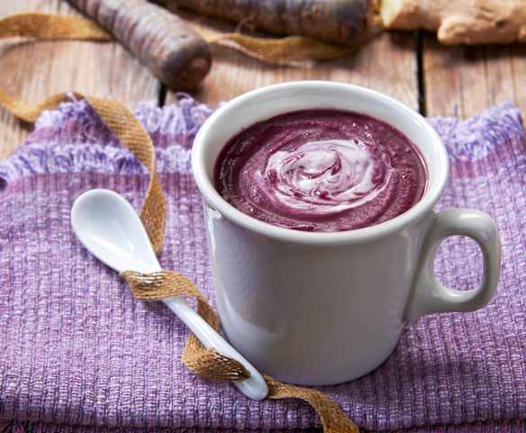 Vellutata di carote viola