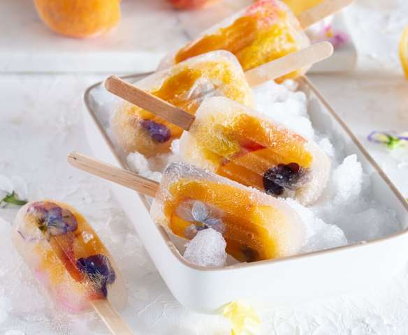 Polos de limonada y melocotón