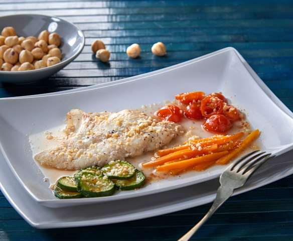 Rombo pomodoro e nocciole