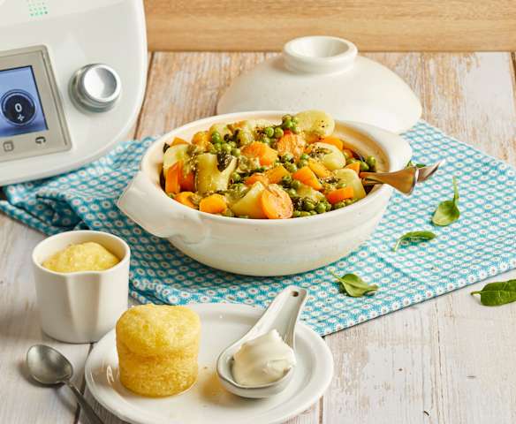 Mijoté de légumes de printemps et baba à la vapeur