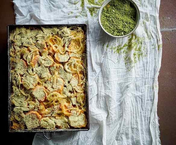 Empadão de batata-doce e bacalhau Empadão de batata-doce e bacalhau