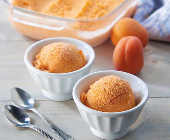 Gelato veloce alle albicocche Gelato veloce alle albicocche
