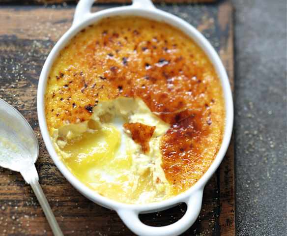 Crème brûlée à la compote de nectarine