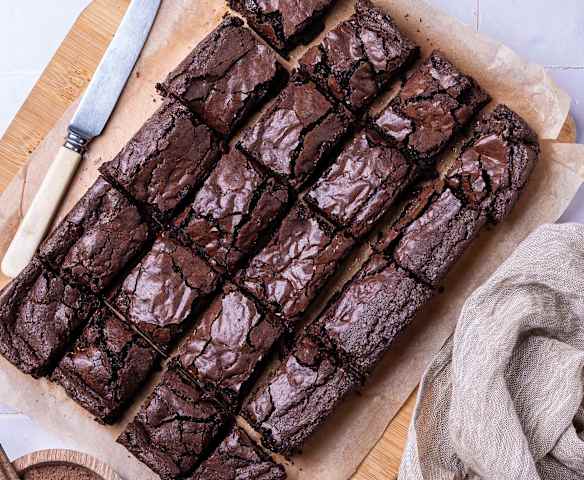 Chewy chocolate brownies