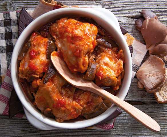 Coniglio ai funghi Coniglio ai funghi