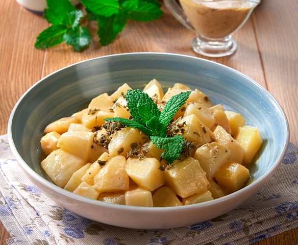 Insalata di patate con senape e menta