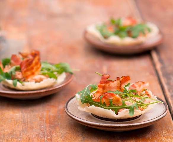 Parmezanowe koszyczki