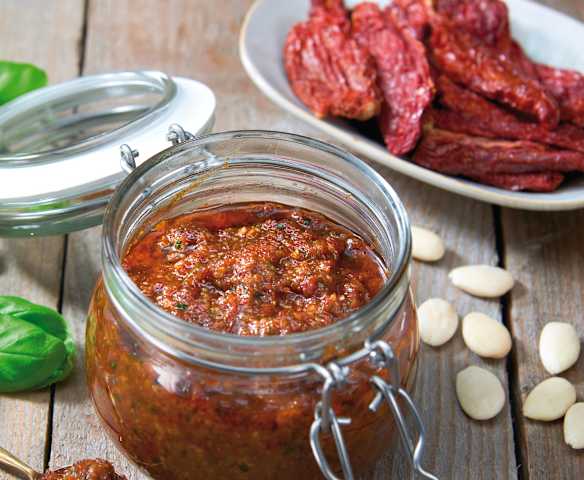 Pesto di pomodori secchi