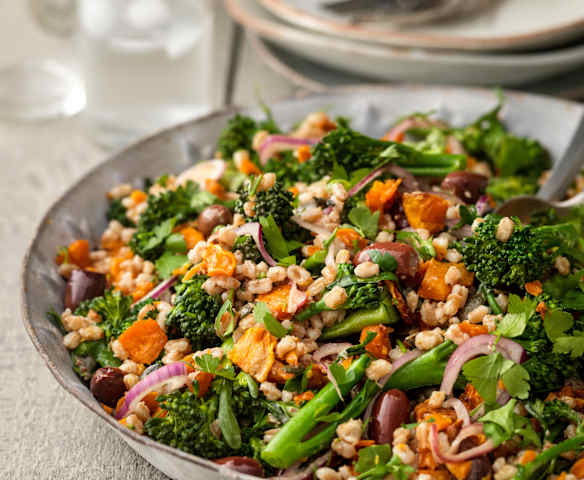 Sætkartöflu- og brokkolísalat