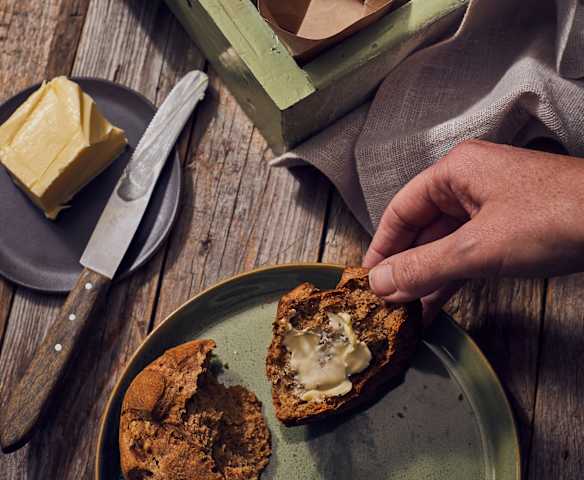 Roggenbrötchen mit Espresso