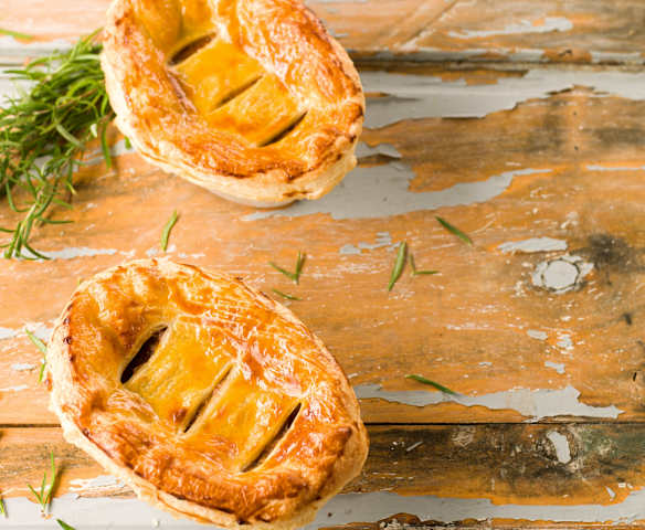 Empada de pato com alho francês