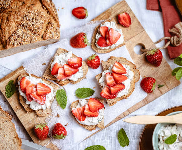 Bruschettas fraise et ricotta
