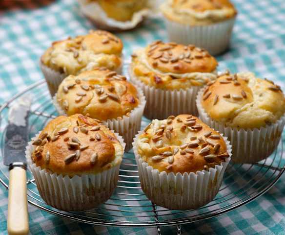 Feta and Herb Muffins Feta and Herb Muffins