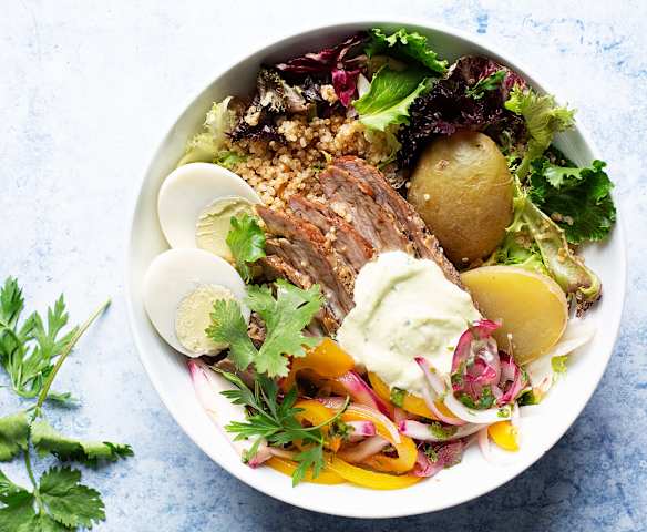 Bol de quinoa con ternera