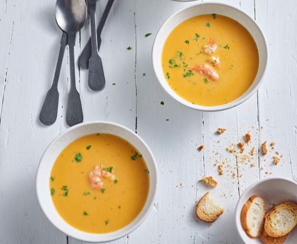 Crema de verduras y camarones