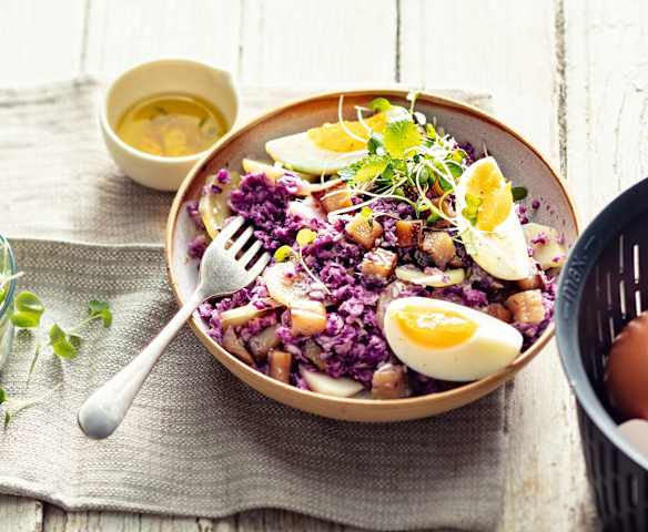 Hareng fumé, salade de choux rouge et blanc