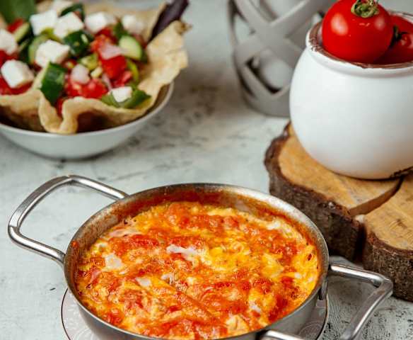 Menemen (Konserve Domatesli)