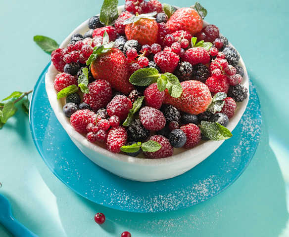 Tarta bol de frutos rojos