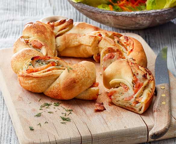 Lachszopf mit Dillcreme