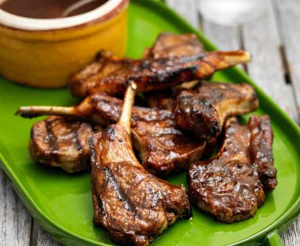 Costolette di agnello al tamarindo e peperoncino