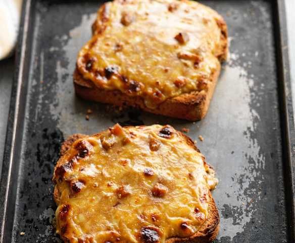Welsh Rarebit with Branston Pickle Welsh Rarebit with Branston Pickle
