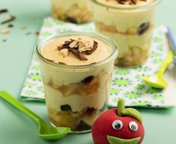 Grießpudding mit Apfelkompott