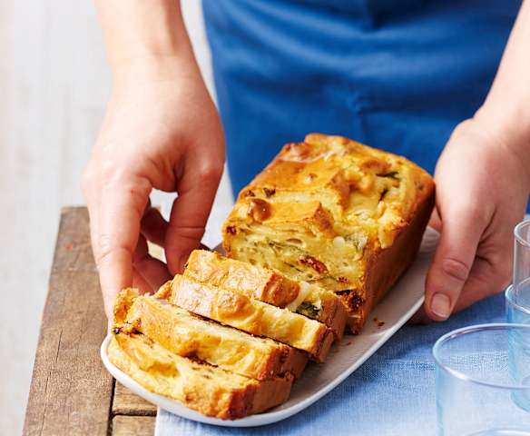 Cake caprese aux tomates confites Cake caprese aux tomates confites