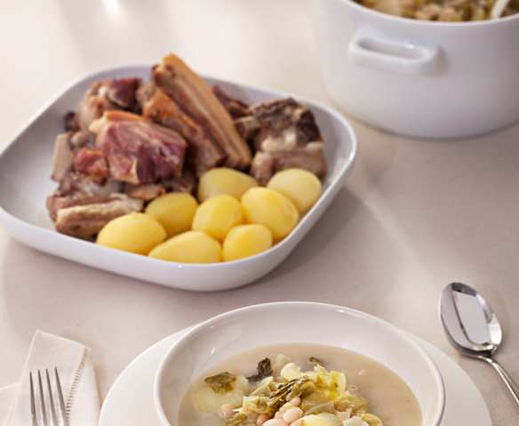 Pote gallego de repollo