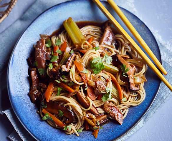 Reisnudeln mit Gemüse (炒米粉)