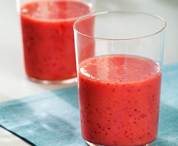 Batido de piña, mango y ciruela