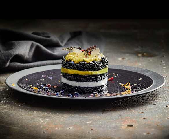 Wieżyczki z czarnego ryżu