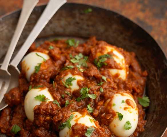 Nadan Mutta (Egg Curry)