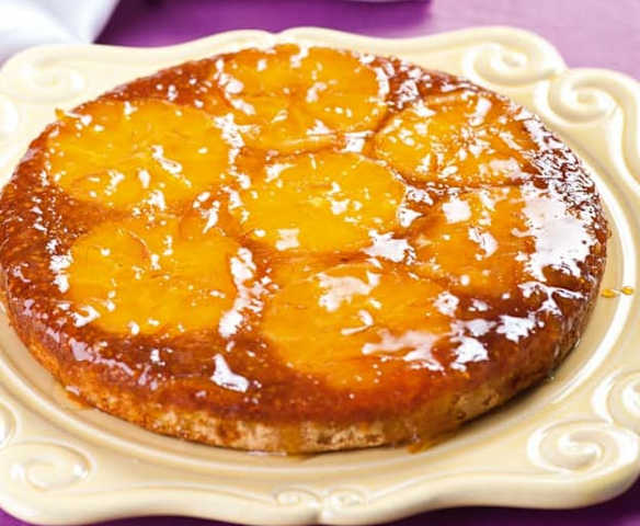 Bolo de laranja caramelizado