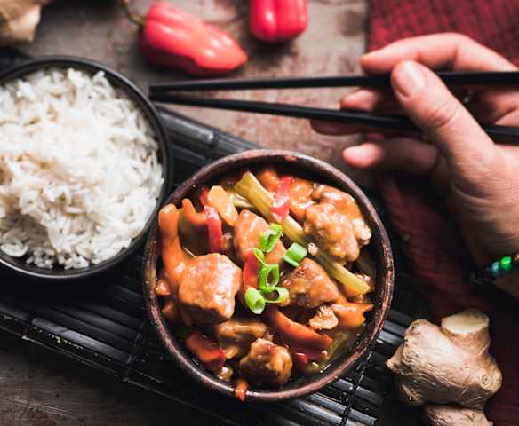 Porc aux légumes à la sauce sriracha 🌶️🌶️