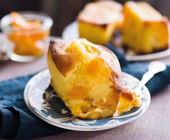 Minicakes pêche-abricot