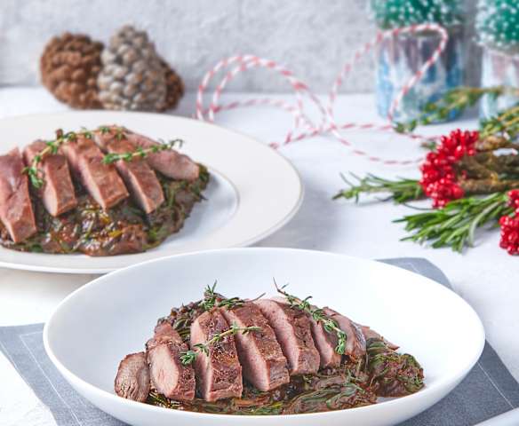 Pechuga de pato y romeritos con mole al Vacío TM6