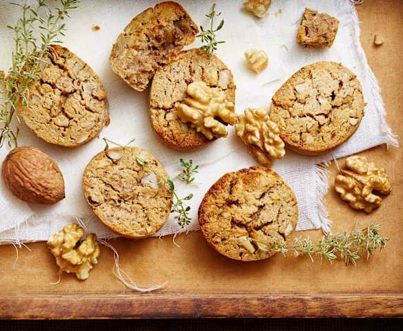 Cookies sans gluten, chèvre, thym et noix