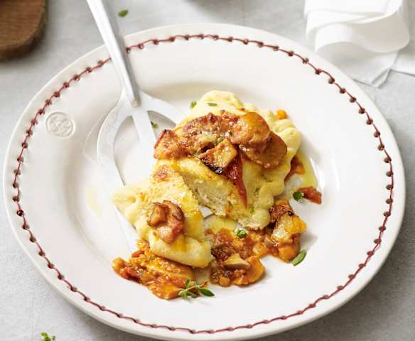 Vegetarische Calzoni mit Pilzen