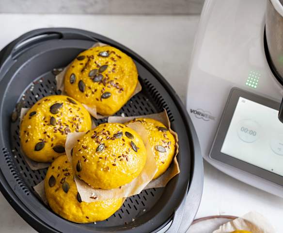 Petits pains vapeur graines et curcuma