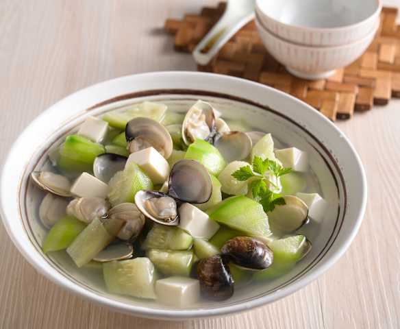 絲瓜蛤蜊豆腐湯