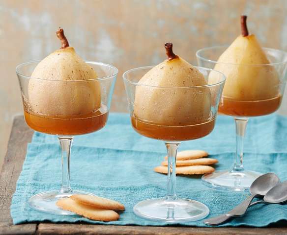 Poires à la vapeur de thé, miel citronné