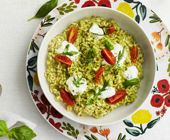 Risotto estivo con pesto al basilico e rucola