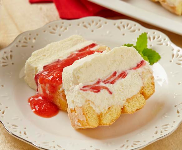 Jahodová terina s bílou čokoládou