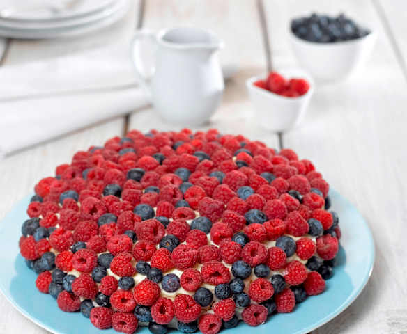 Piškotový dort s krémem mascarpone